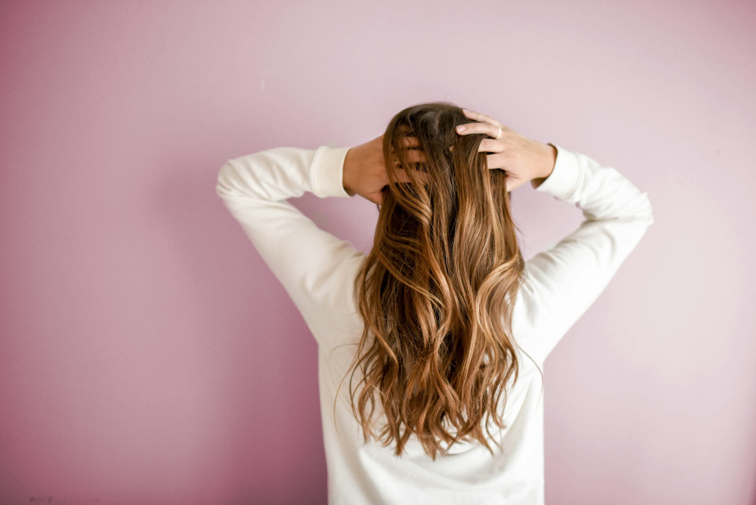 Hair care is essential for your appearance, so there are tips to protect your hair.