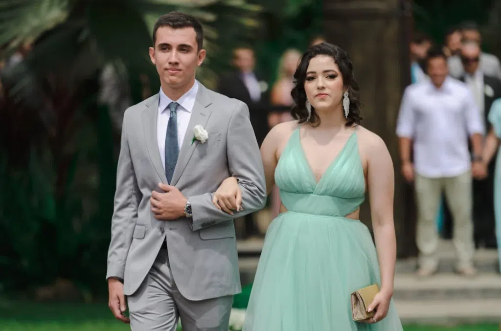 Evening dresses for engagement guests