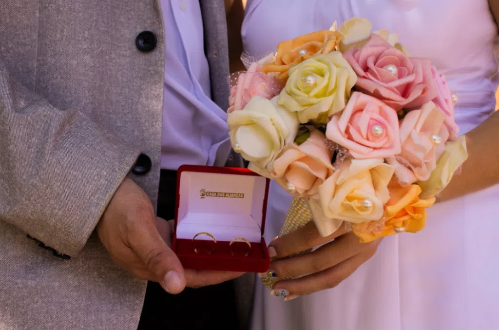 Engagement ring history