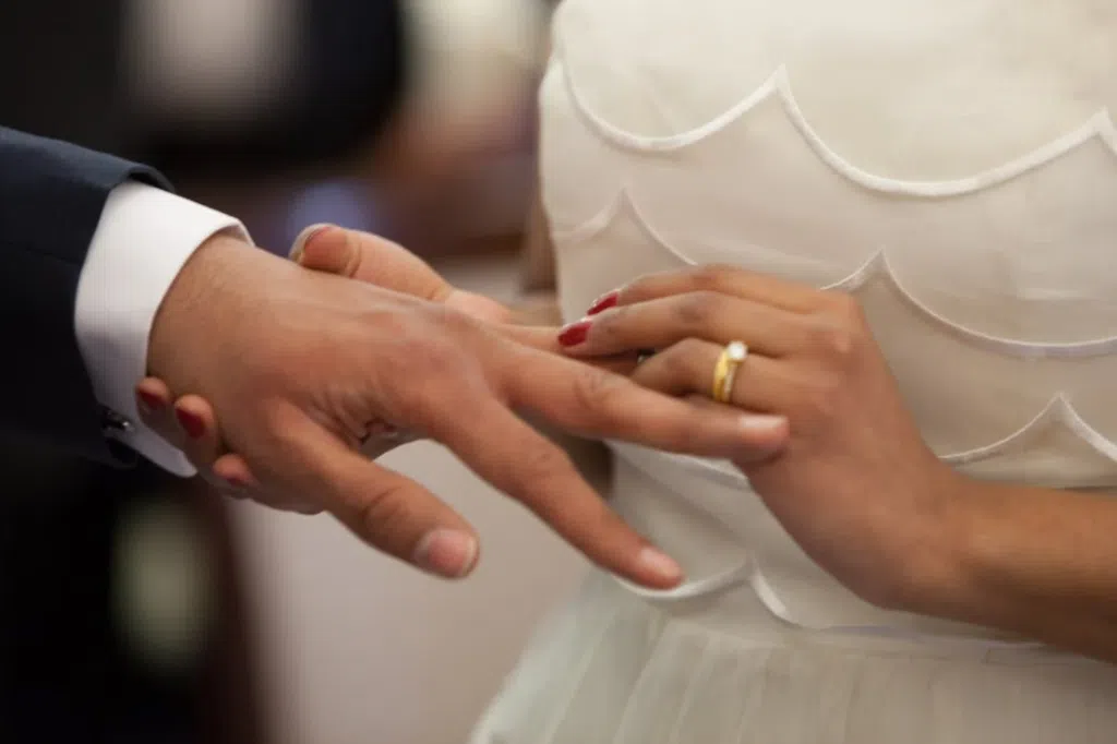 Engagement ring history