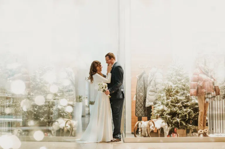 Winter wedding decorations