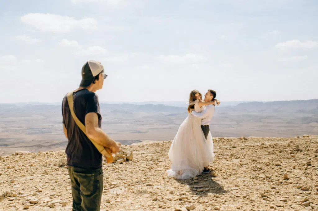 Choosing a wedding photographer