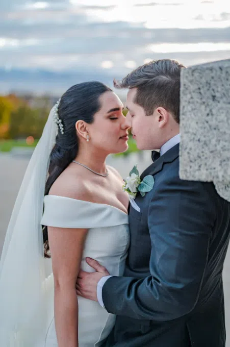Choosing a wedding photographer