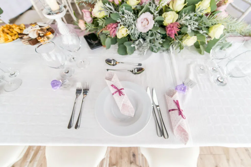 Summer wedding decoration colors