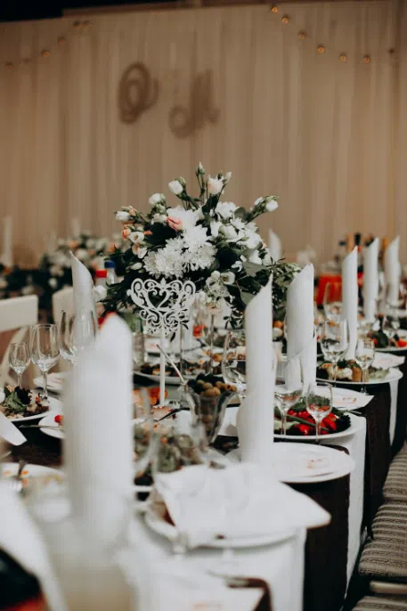 Summer wedding decoration colors