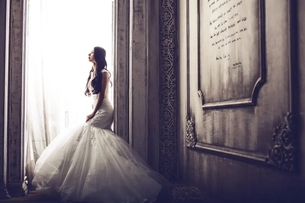 Weeding day has a lot of details. We will mention some tips to avoid them.