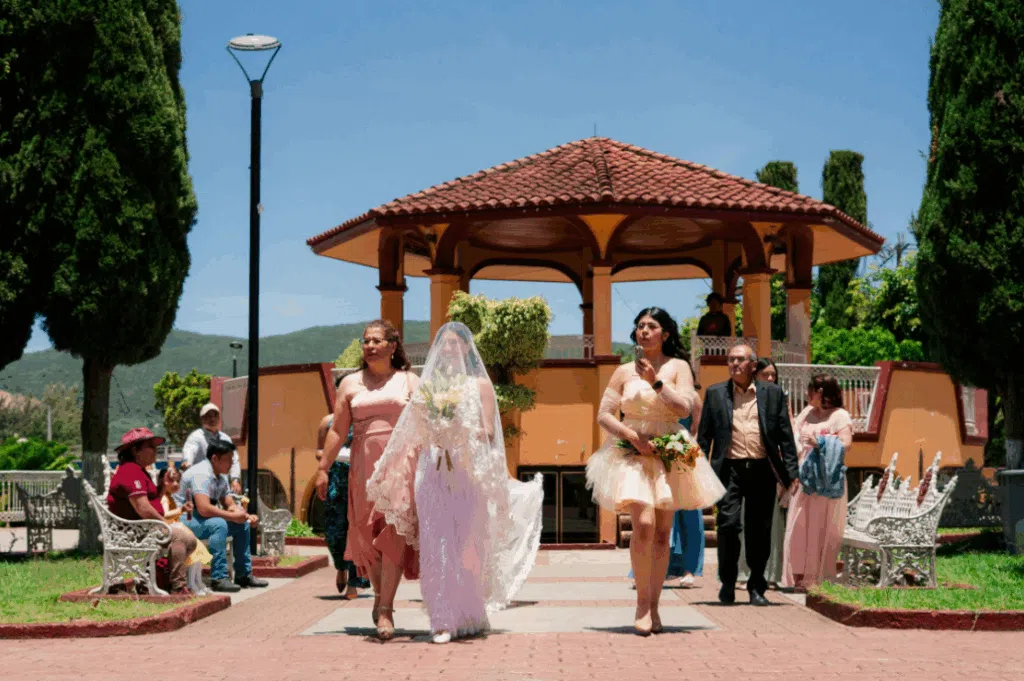 Determine the duration of the wedding