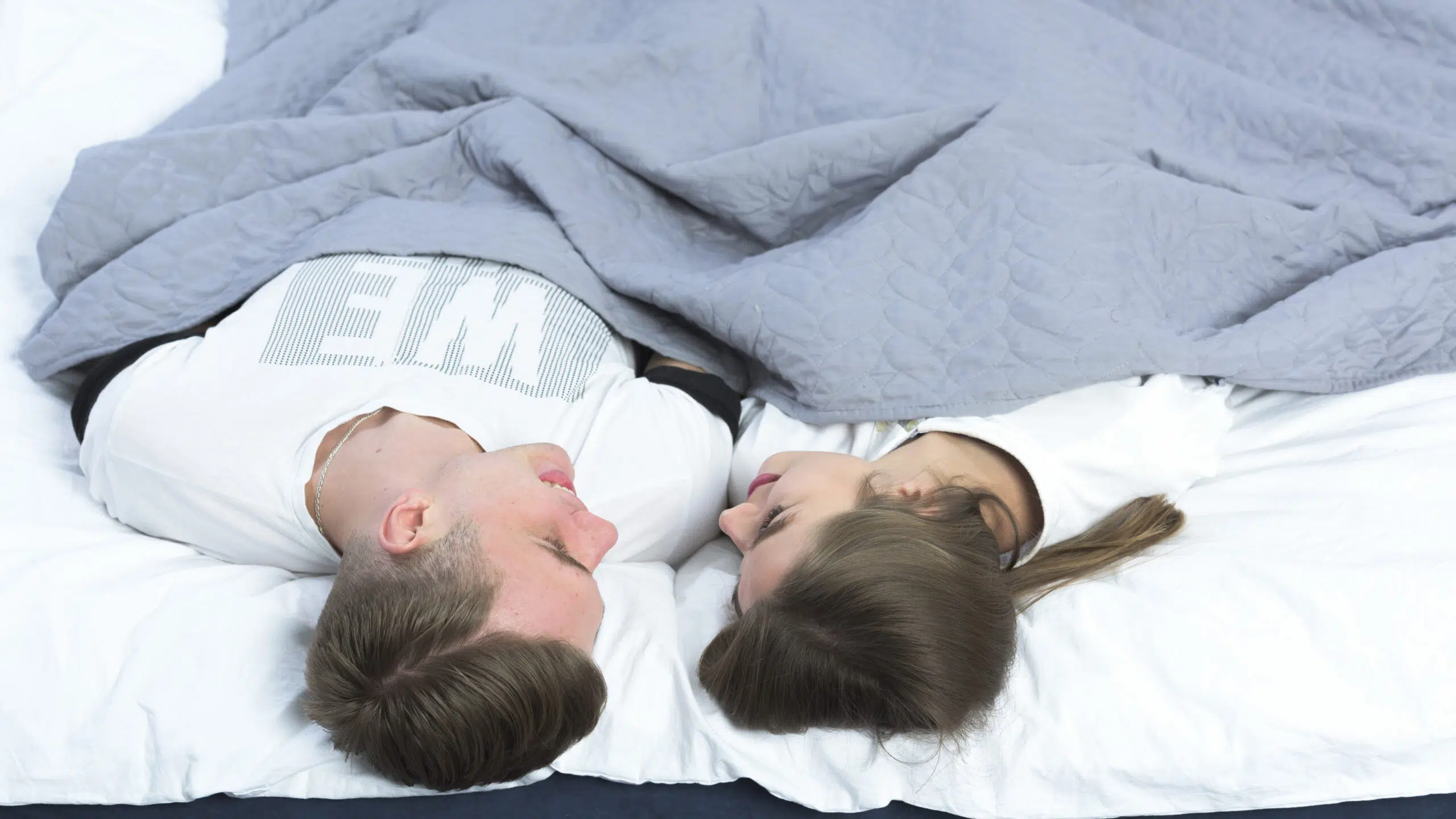 There are many factors which increase libido as some medical herbs and healthy food.