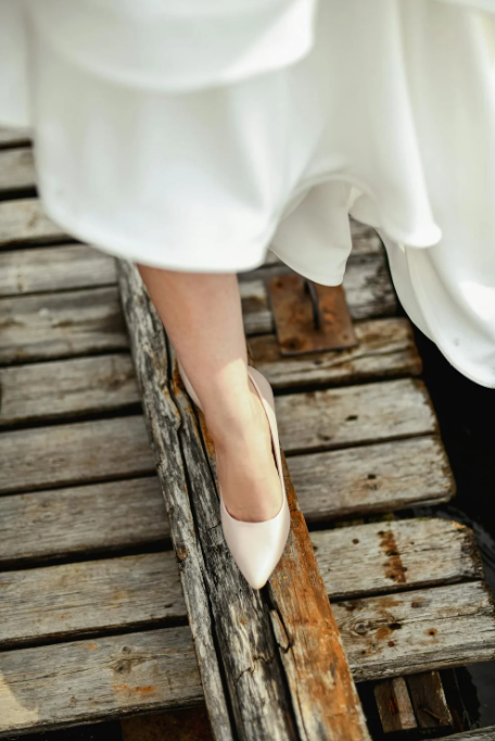Wedding dress fabrics
