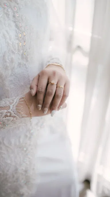 Wedding dress fabrics